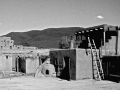 Arstein Black and White-3